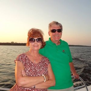 Meet your Posher, Carolyn